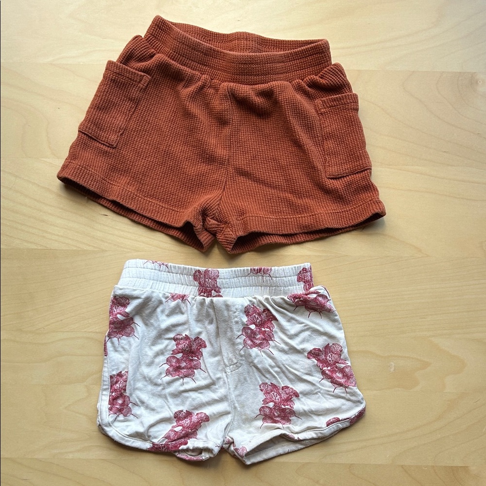 Kate Quinn Shorts - Pair of 18-24 month shorts